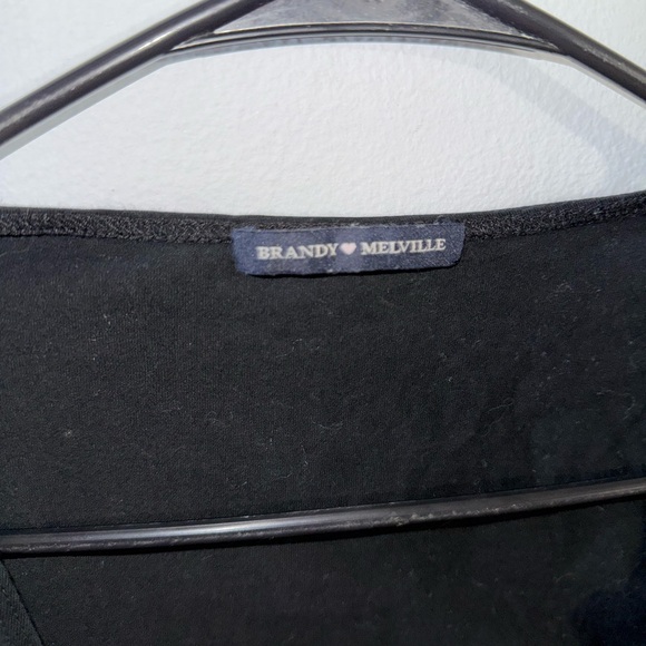 Brandy Melville Black Short Sleeve Tie Front Crop Blouse - Picture 3 of 5